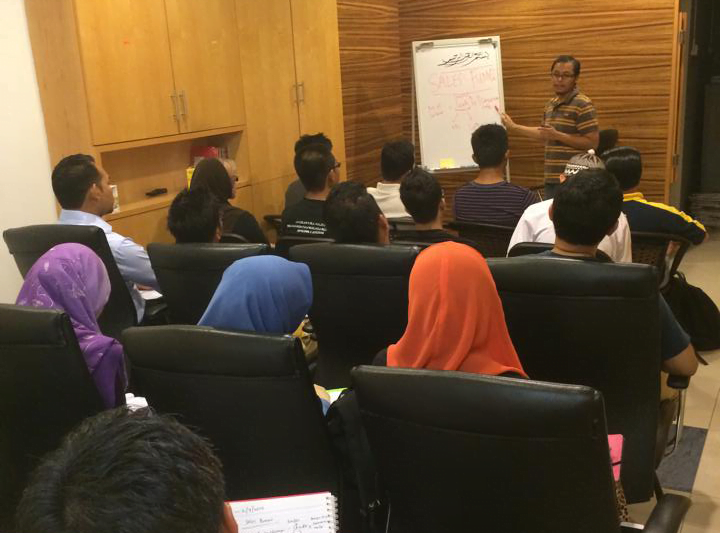 Bagaimana Cipta Konten Yang Betul Kepada Audien Yang Betul