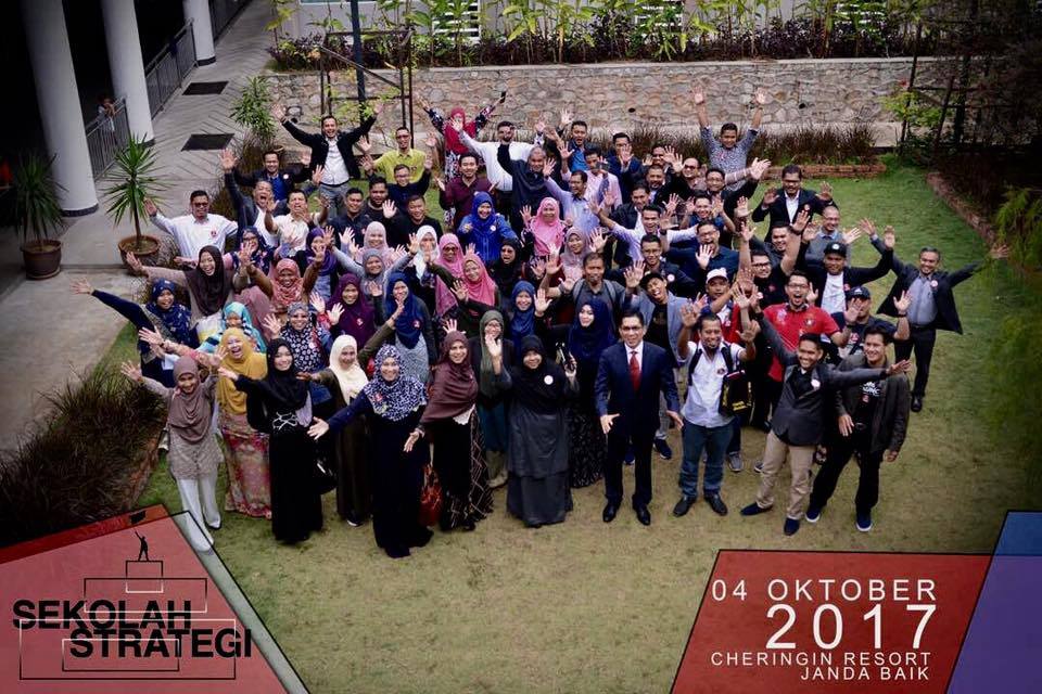 Sekolah Strategi: 101 Catatan Poin-Poin Penting